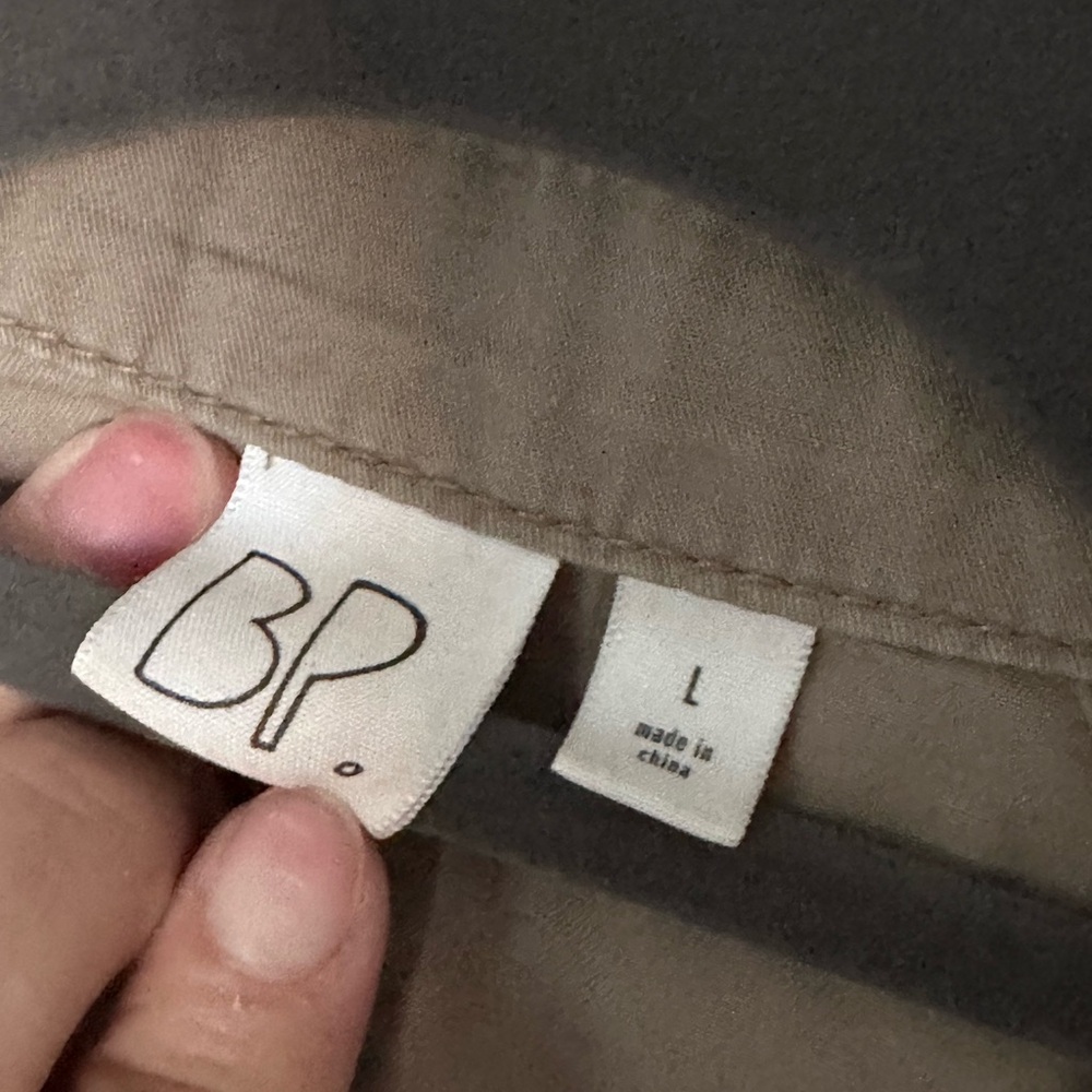 Bomber Jacket - Picture 4 of 4